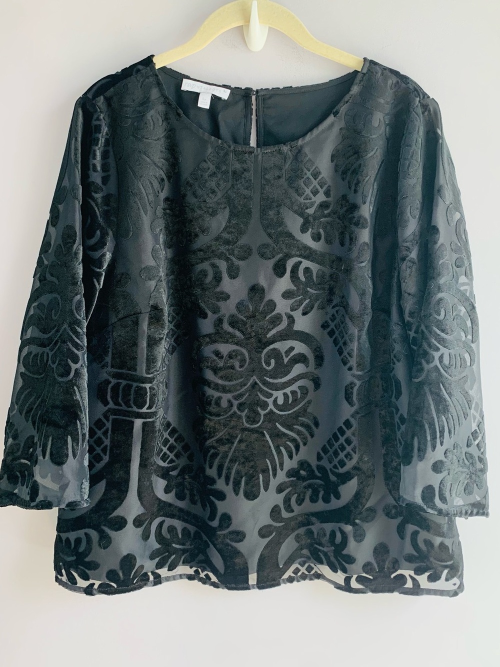 RSVP by Talbots Jacquard Blouse Top Black Round Neck Party Evening EUC Petite L